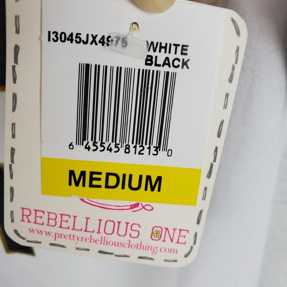 REBELLIOUS ONE Karma Made Me Do It Graphic Tee Shirt Raglan Sleeve Sz M NWT - Picture 7 of 9